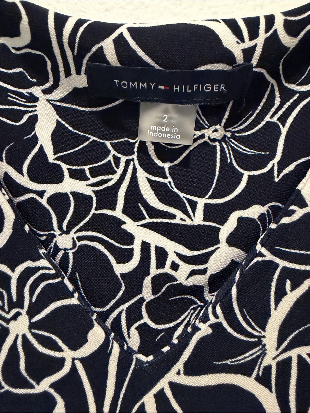 Tommy Hilfiger Black and White Floral V-Neck Dress